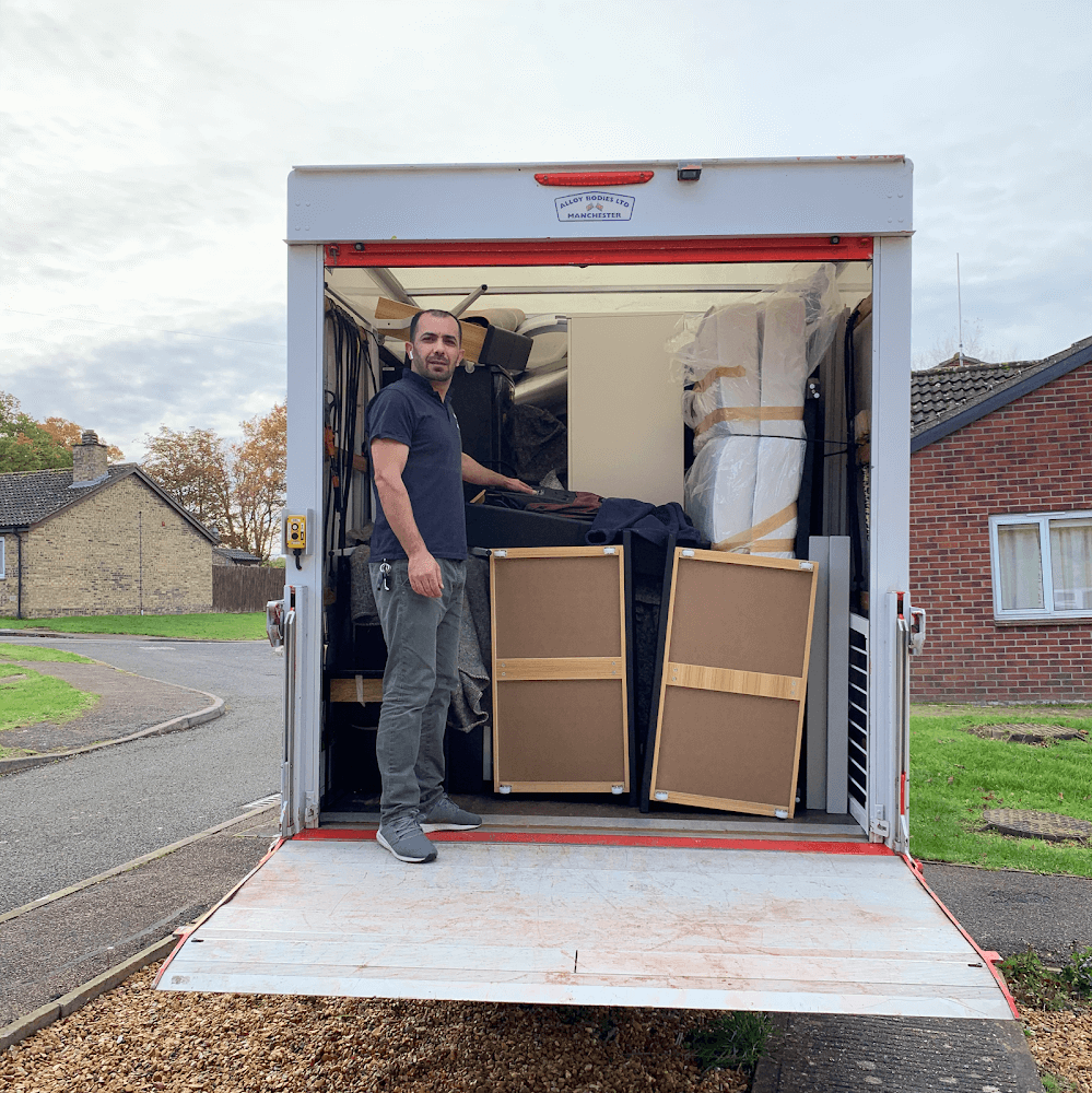 hello removals trailer truck